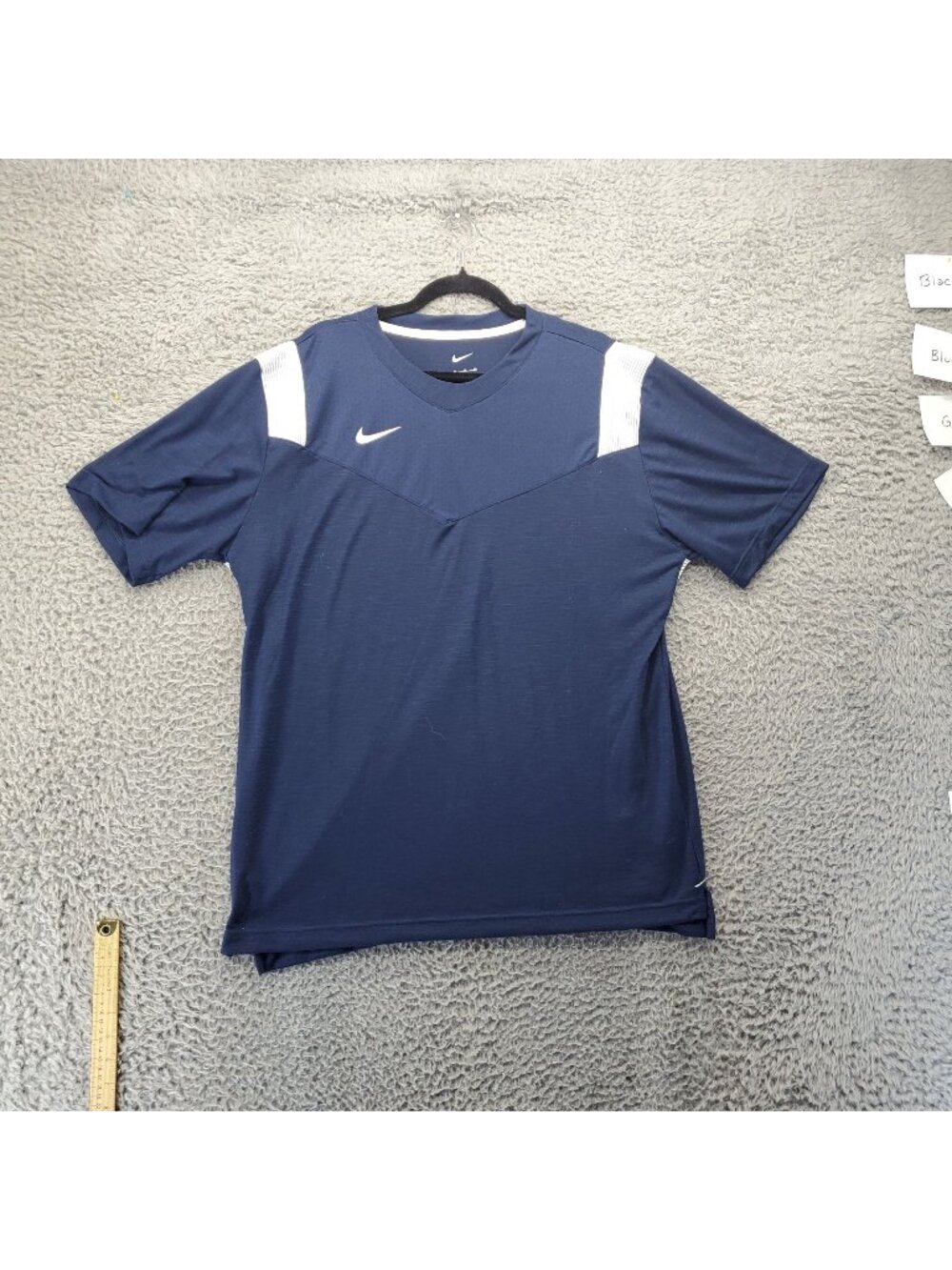 Nike Shirt Mens XL Blue Sportswear Mesh Lightweight Crewneck Short-Sleeve